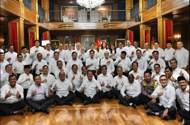 Mengapa Prabowo Subianto Ajak Para Menteri Berkemah di Lembah Tidar Magelang? Simak Alasannya!